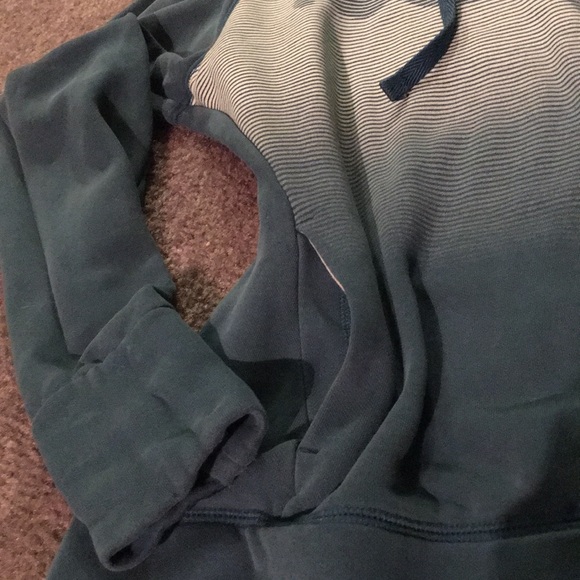 Puma hoodie - Picture 6 of 10